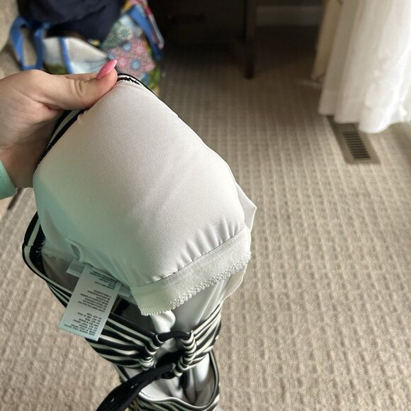 DKNY Striped Strapless Womens 10 Black White One Piece Swimsuit Bathing Suit - Picture 7 of 8